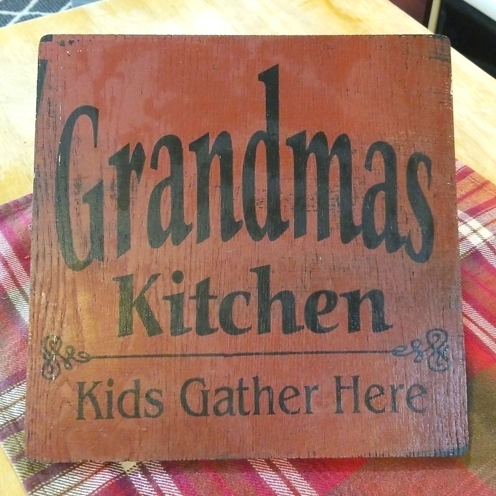 "GRANDMA'S Kitchen " Wooden Wall Art